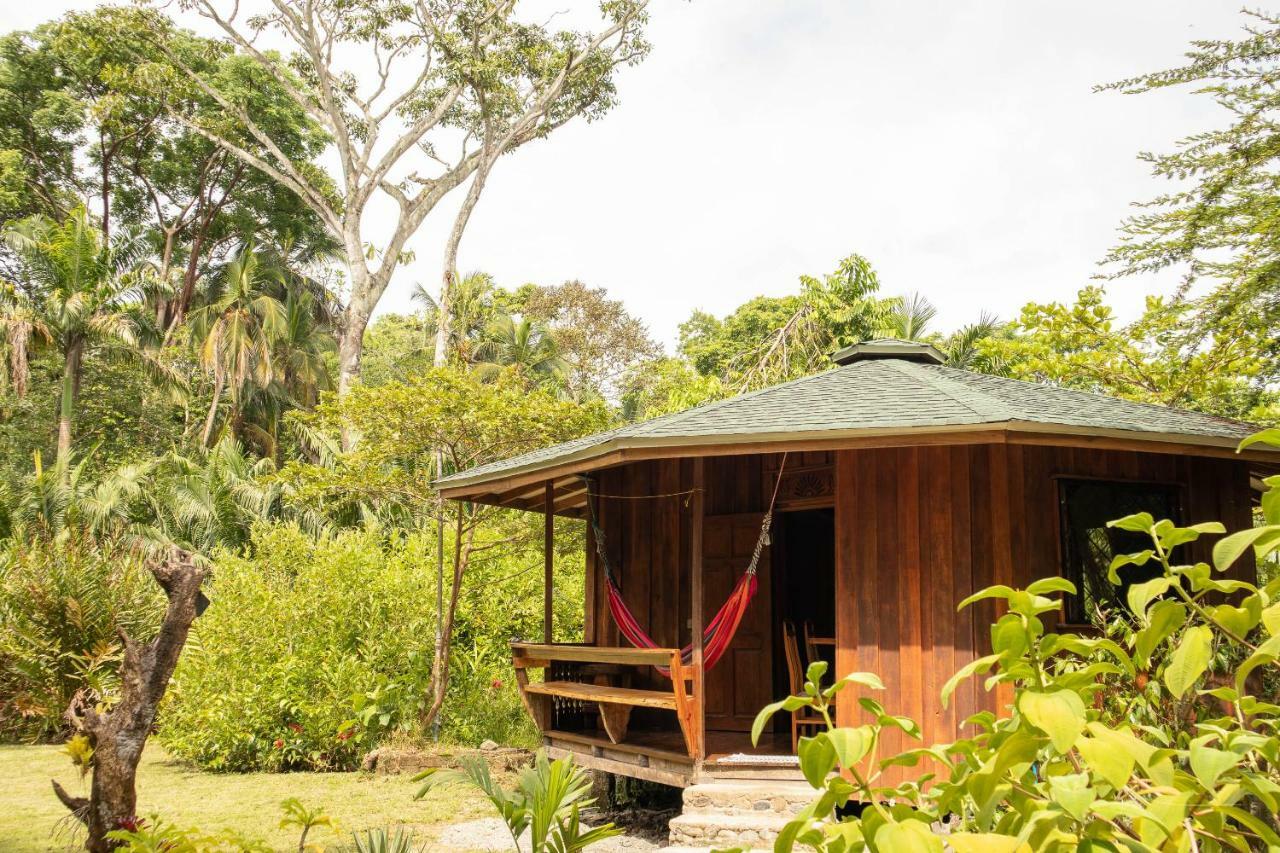 Ache Lodge Cahuita
